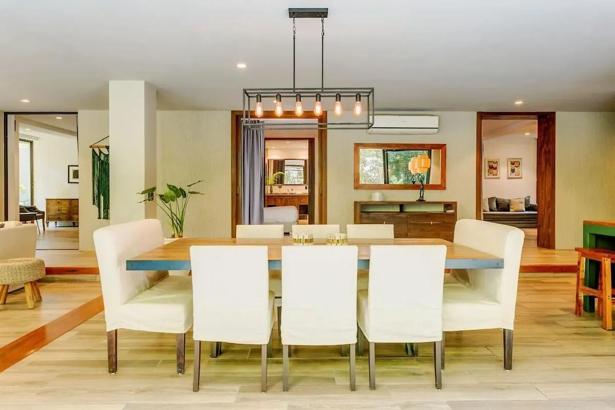 Luxurious Oasis Jacuzzi With Art Gallery And Pool Tulum Apartment